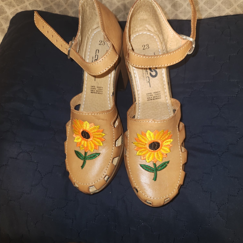 Sunflower Embroidered Tan Women's Shoes
